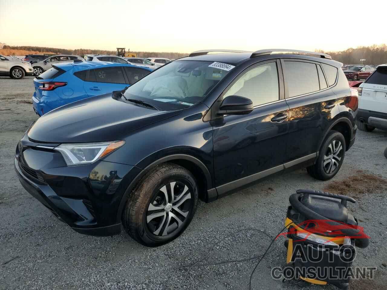 TOYOTA RAV4 2017 - JTMZFREV2HJ122735