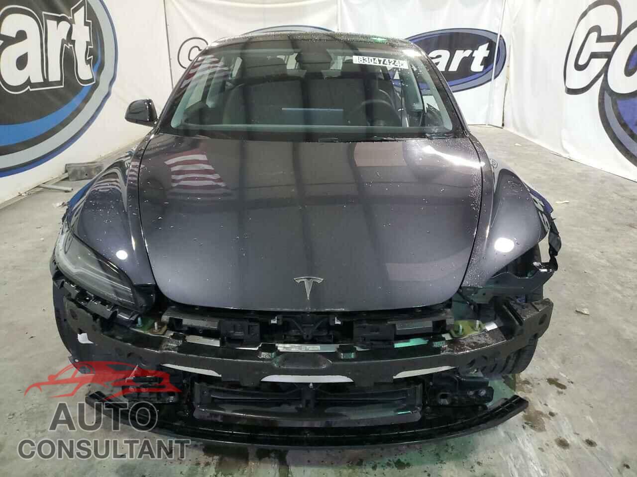 TESLA MODEL 3 2024 - 5YJ3E1EB4RF743063