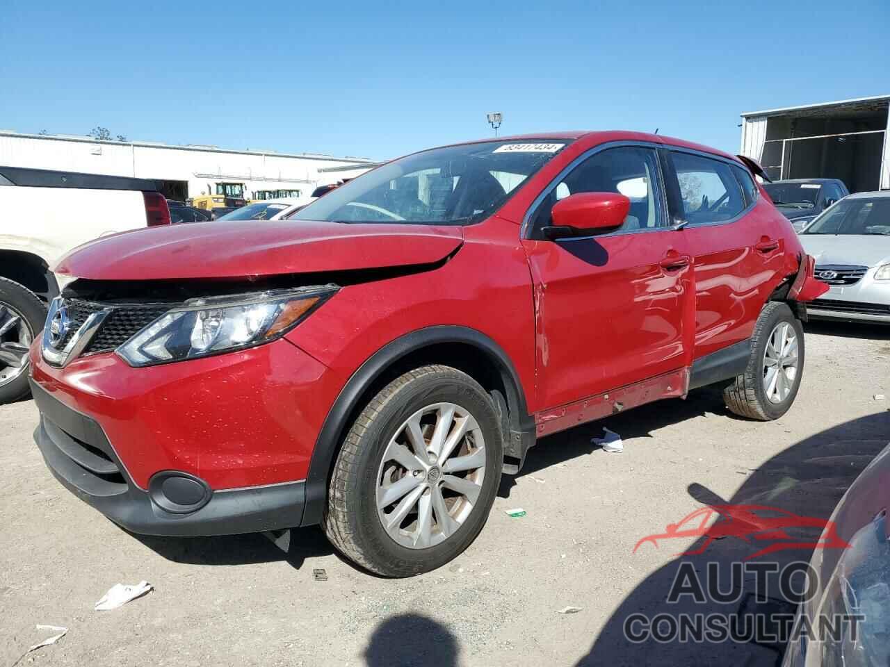 NISSAN ROGUE 2018 - JN1BJ1CP8JW109800