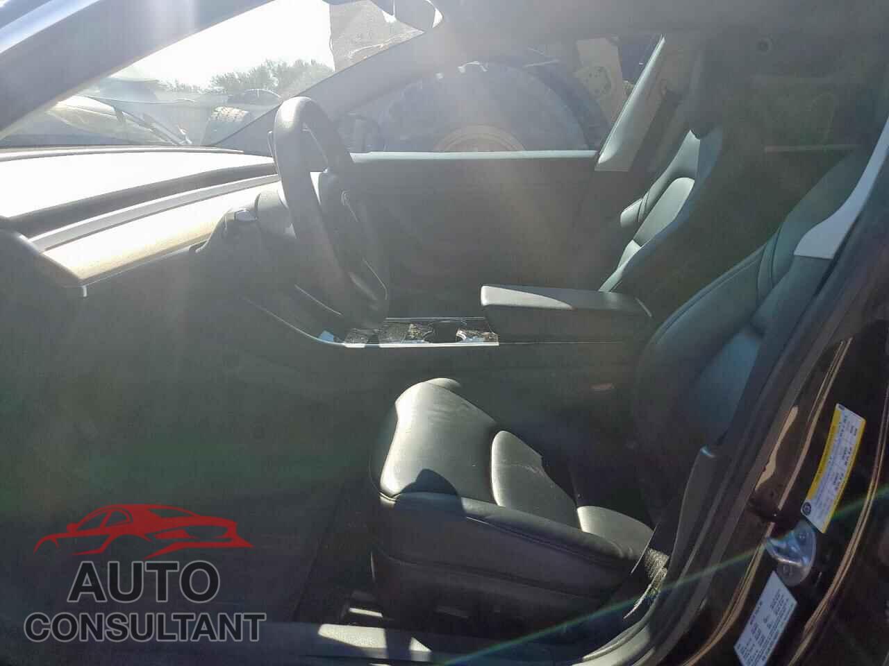 TESLA MODEL 3 2020 - 5YJ3E1EB2LF666331