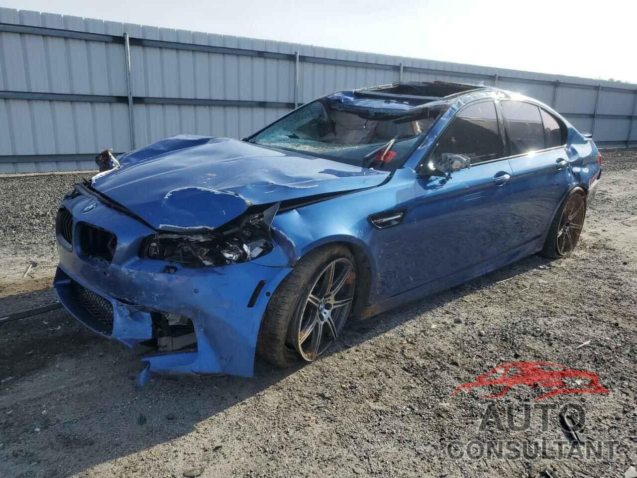 BMW M5 2015 - WBSFV9C5XFD594243