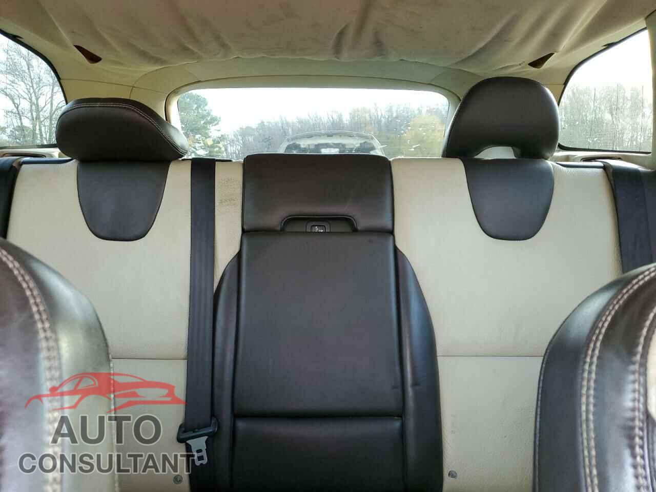 VOLVO XC60 2010 - YV4982DZ0A2063008
