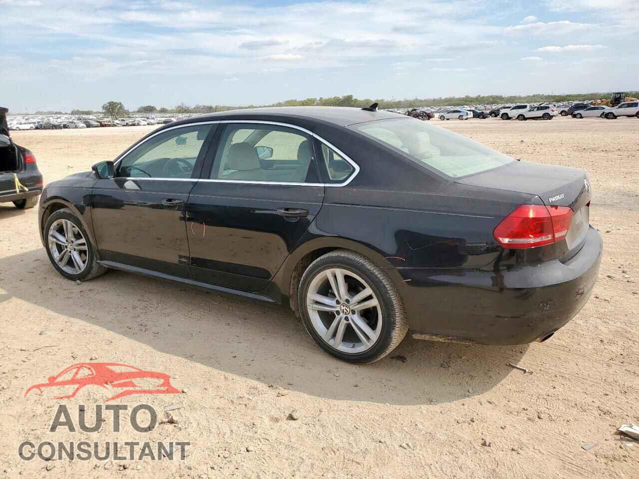 VOLKSWAGEN PASSAT 2014 - 1VWBS7A34EC030030