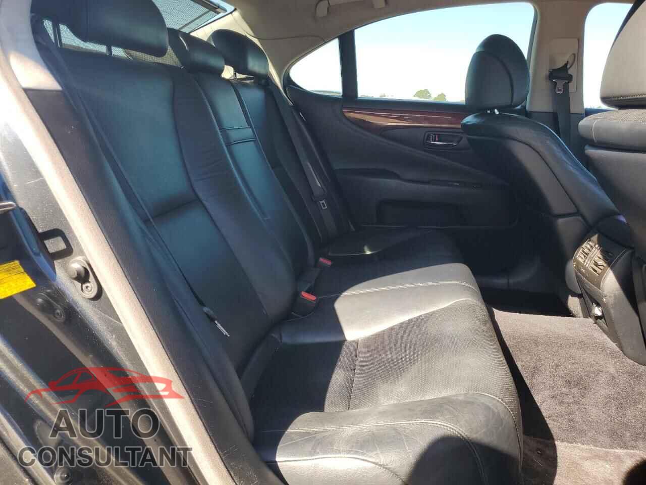 LEXUS LS460 2011 - JTHBL5EF2B5104097
