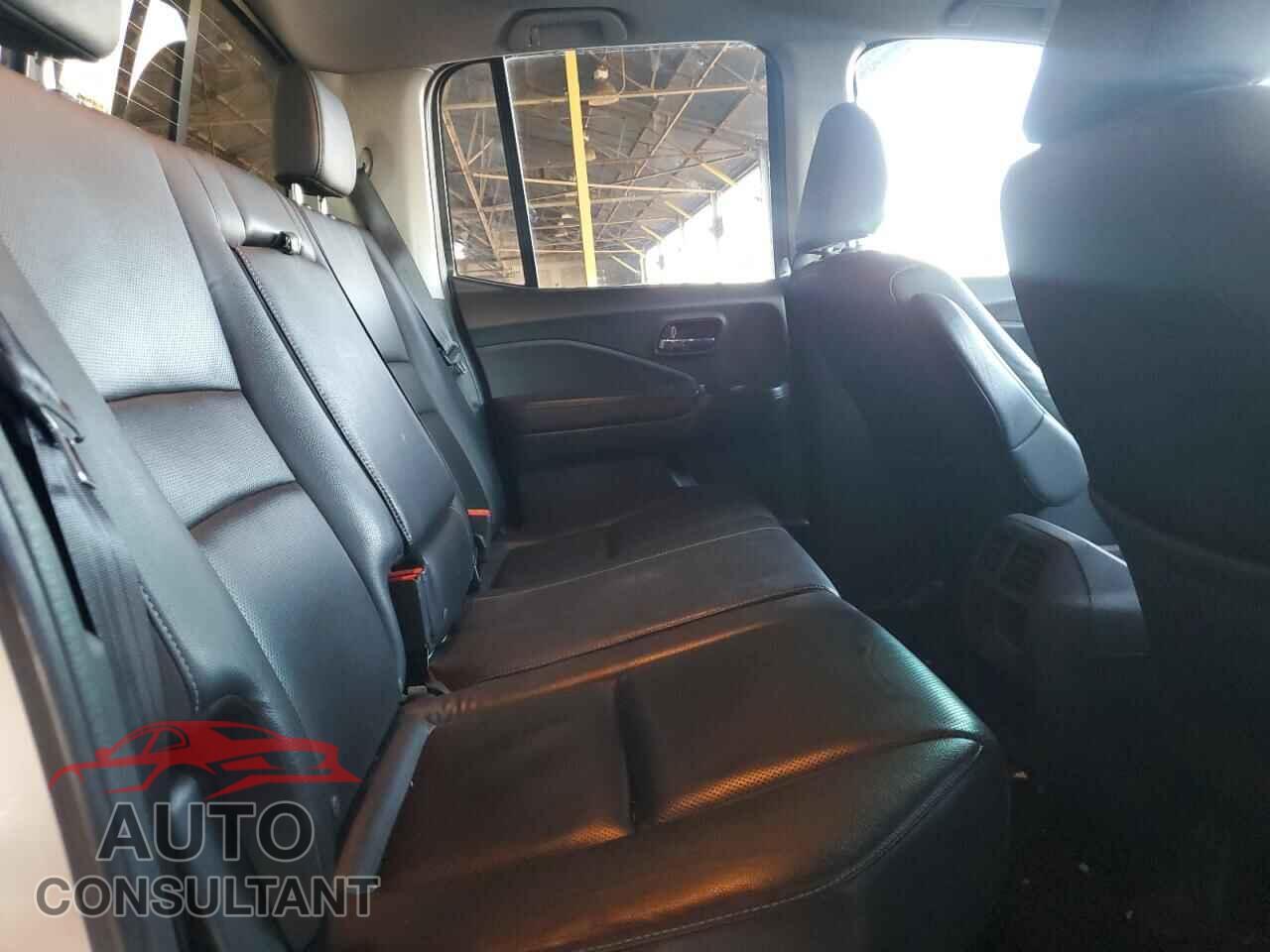 HONDA RIDGELINE 2017 - 5FPYK3F74HB028522