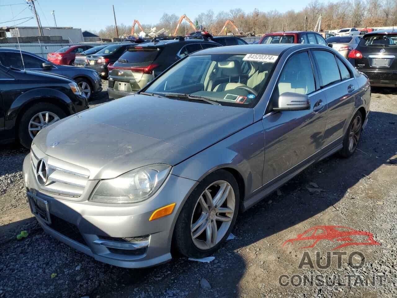 MERCEDES-BENZ C-CLASS 2012 - WDDGF8BB2CA692681