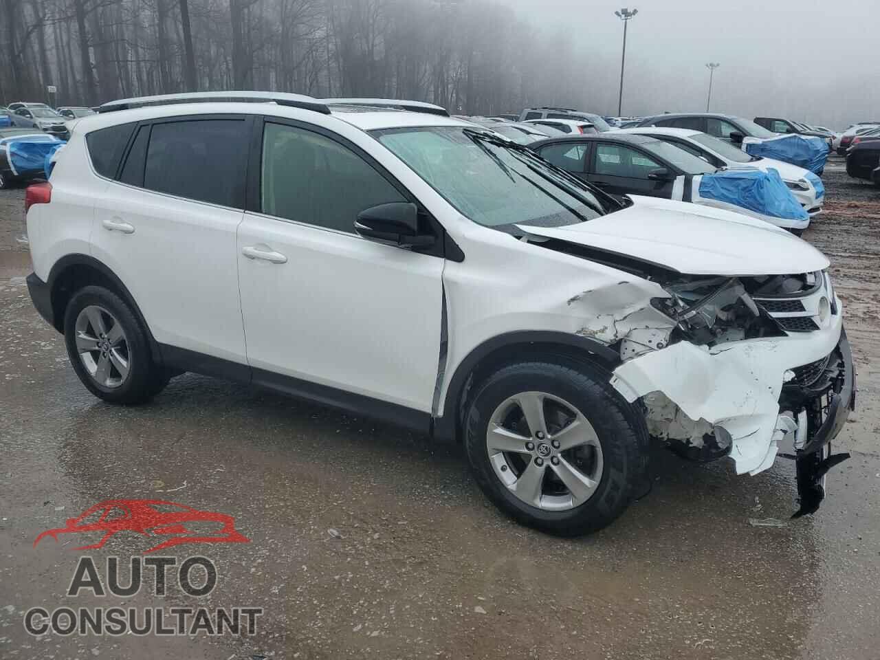 TOYOTA RAV4 2015 - JTMRFREV3FD164357