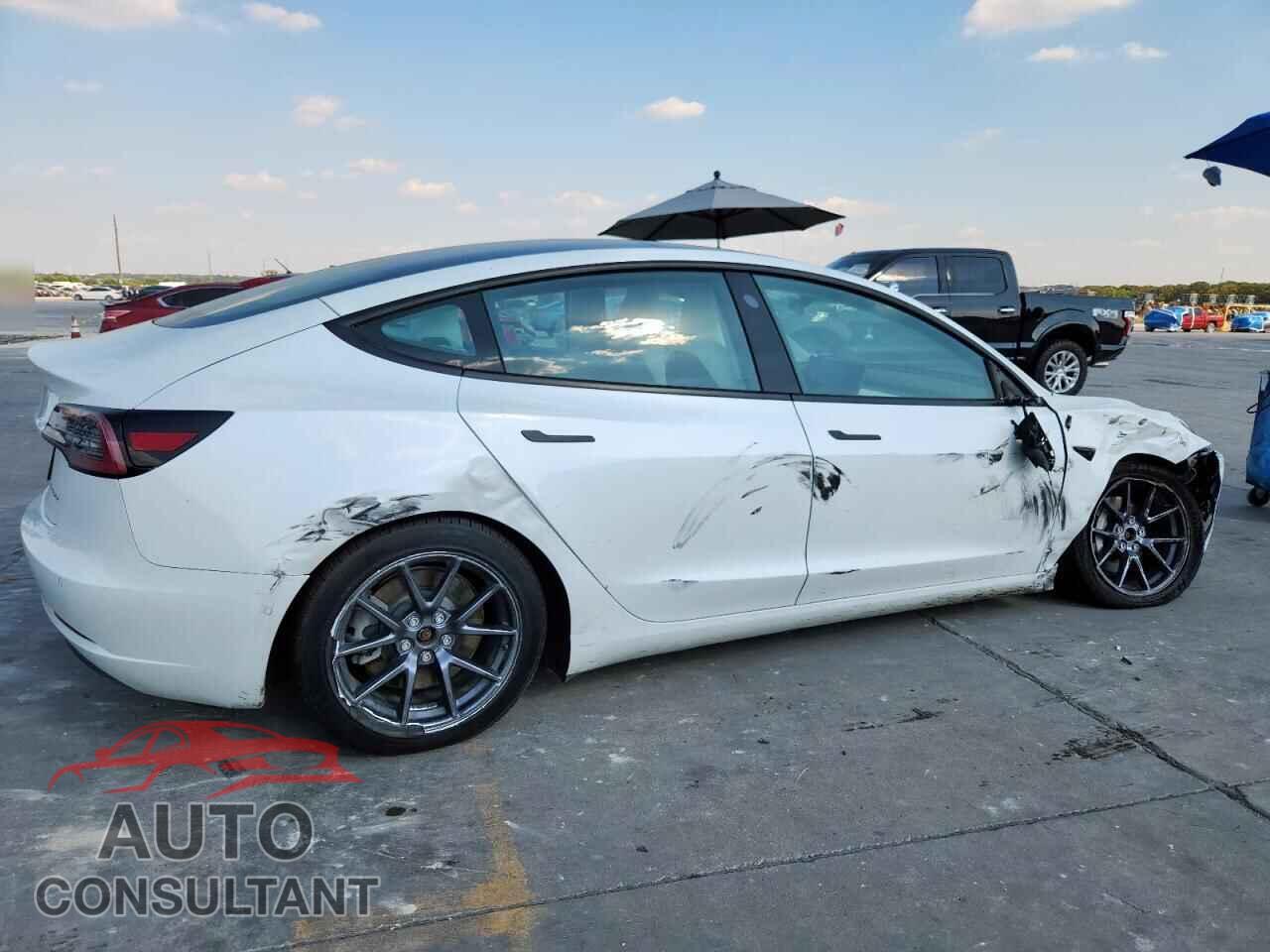 TESLA MODEL 3 2021 - 5YJ3E1EB9MF072367