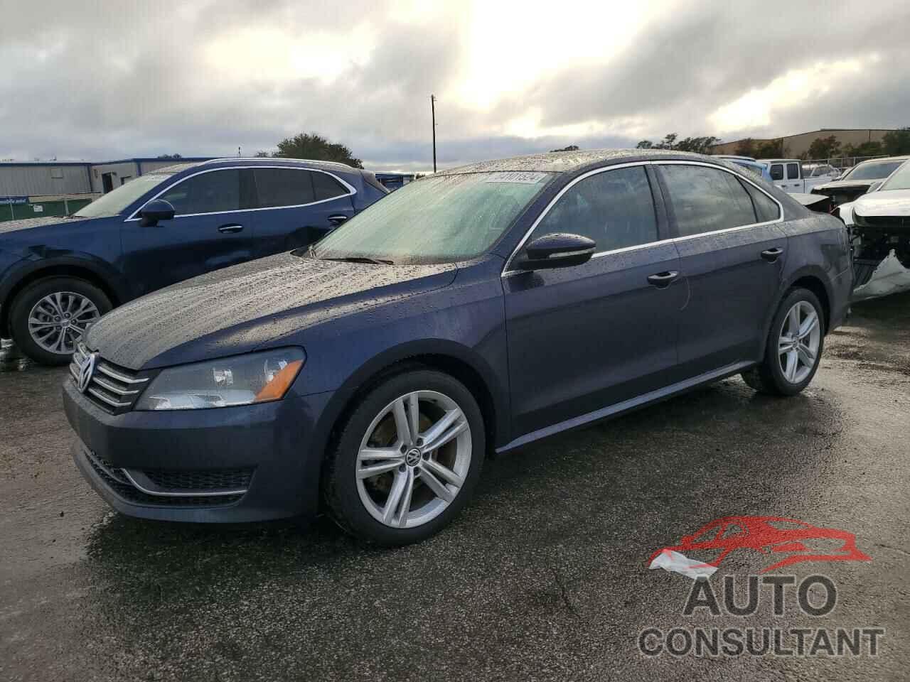 VOLKSWAGEN PASSAT 2012 - 1VWBH7A37CC026985