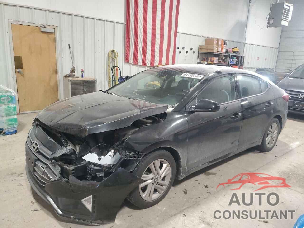 HYUNDAI ELANTRA 2019 - 5NPD84LFXKH440363