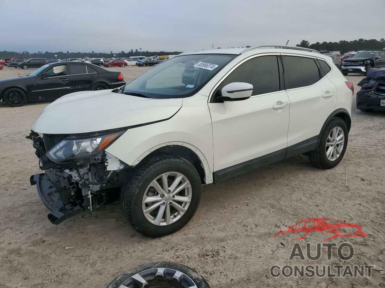 NISSAN ROGUE 2018 - JN1BJ1CP4JW189628