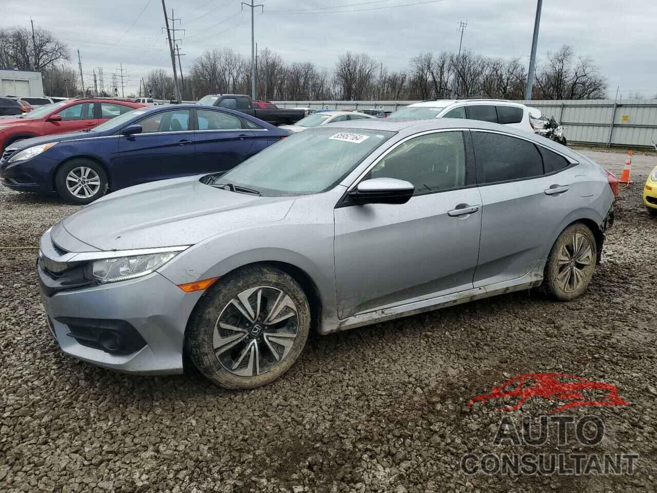 HONDA CIVIC 2018 - JHMFC1F79JX017205