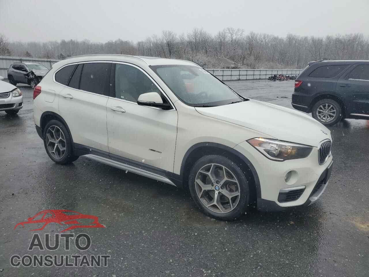 BMW X1 2016 - WBXHT3C30G5F67426