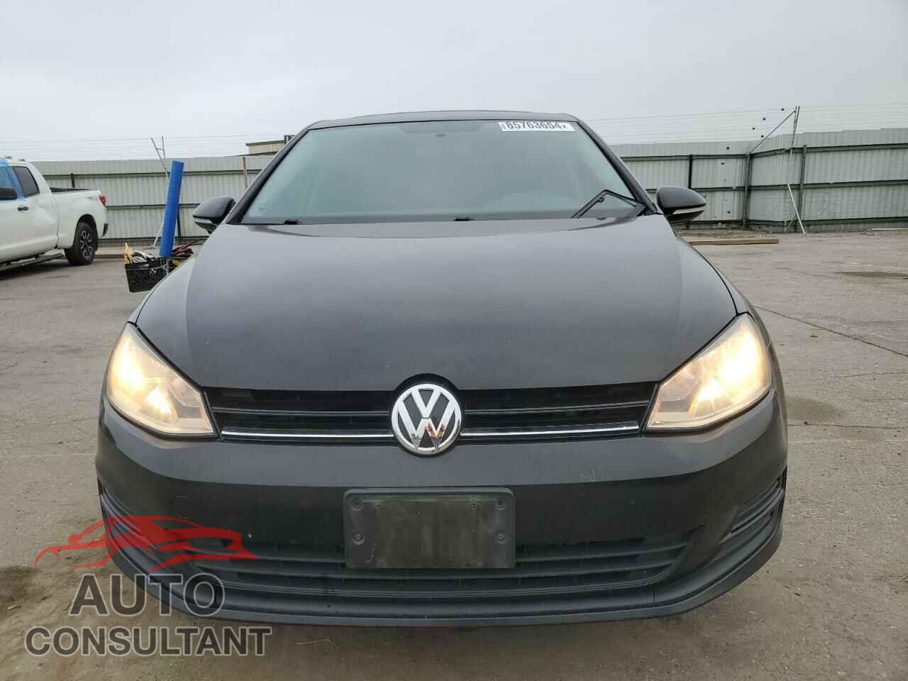 VOLKSWAGEN GOLF 2015 - 3VW2A7AU8FM046145