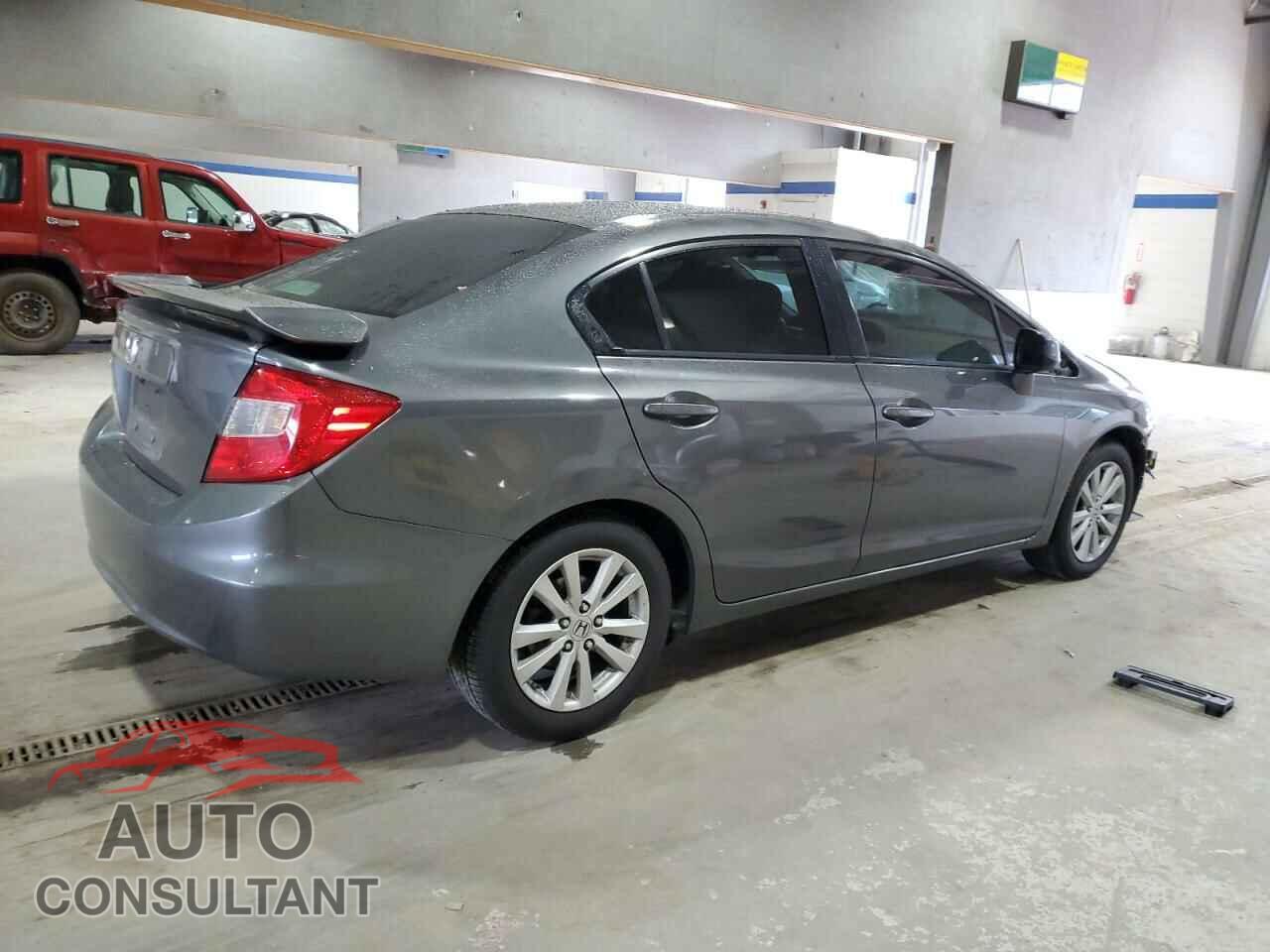 HONDA CIVIC 2012 - 2HGFB2F84CH546136