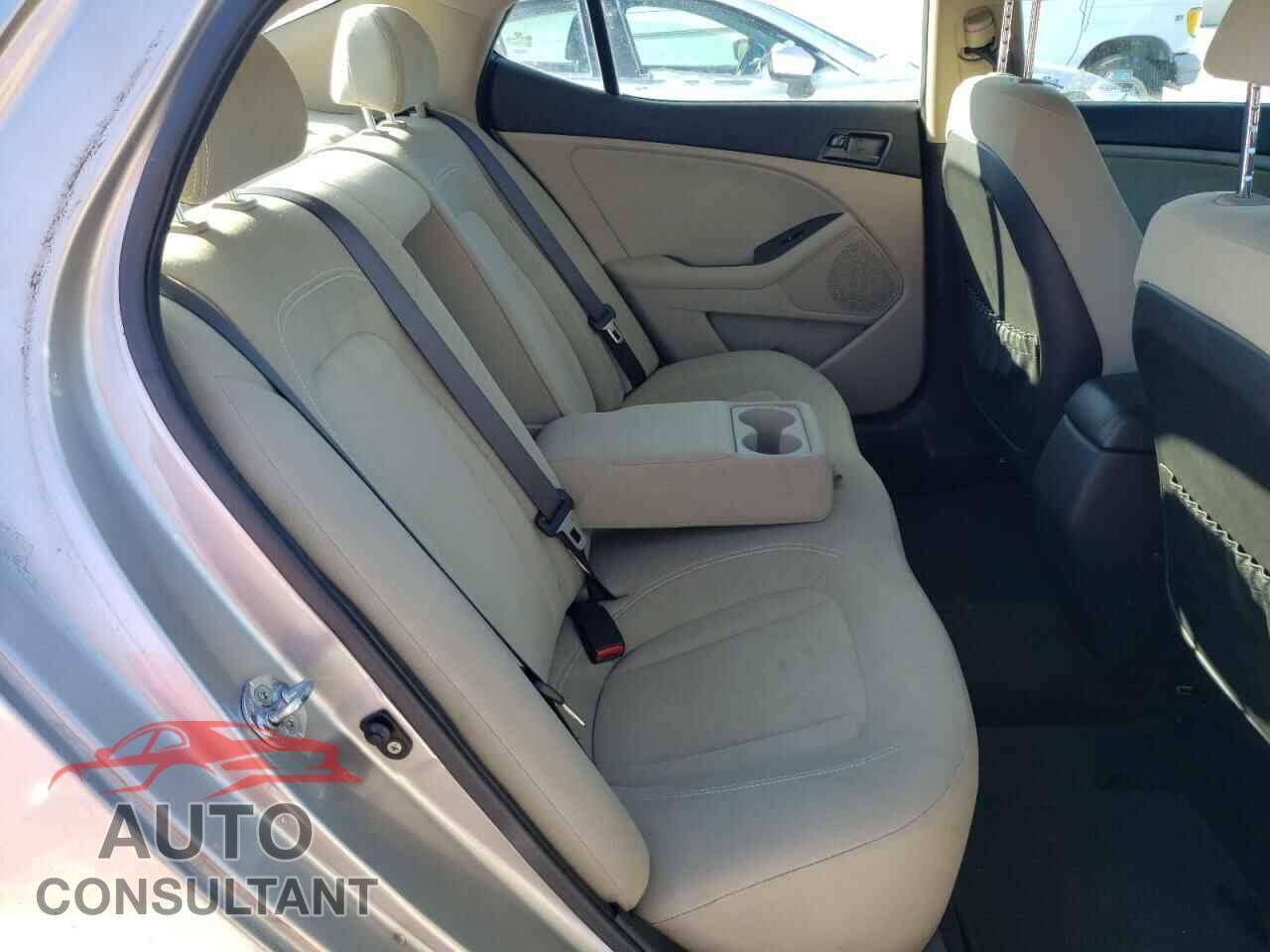 KIA OPTIMA 2011 - KNAGM4A70B5100625