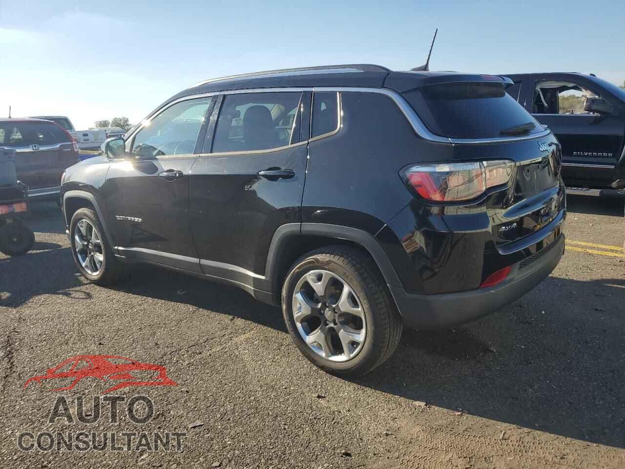 JEEP COMPASS 2018 - 3C4NJDCB7JT230131