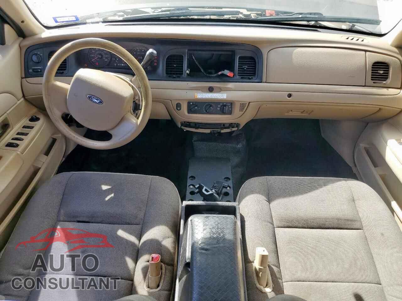 FORD CROWN VIC 2010 - 2FABP7BV3AX117618