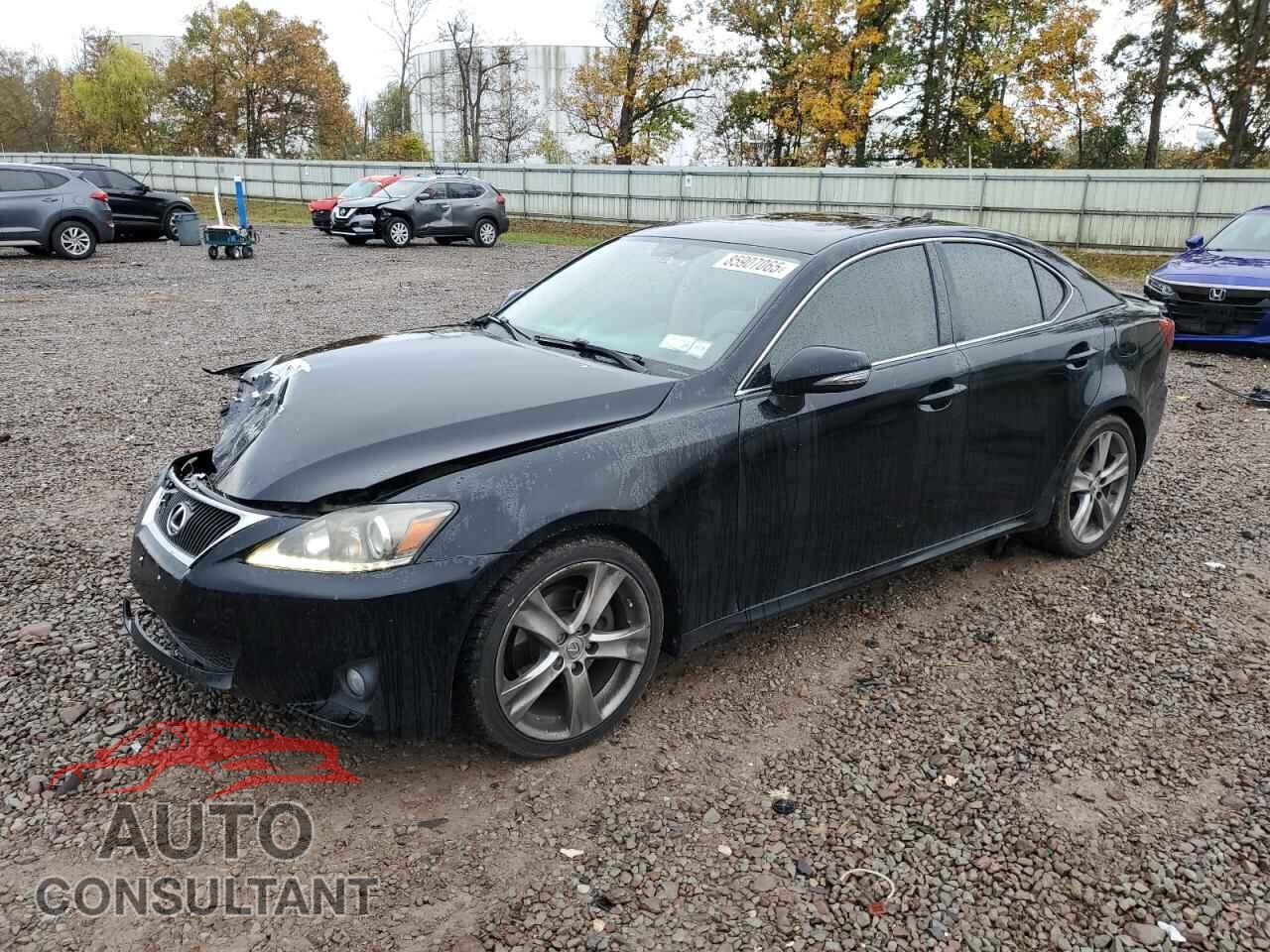 LEXUS IS 2011 - JTHBF5C28B5140447