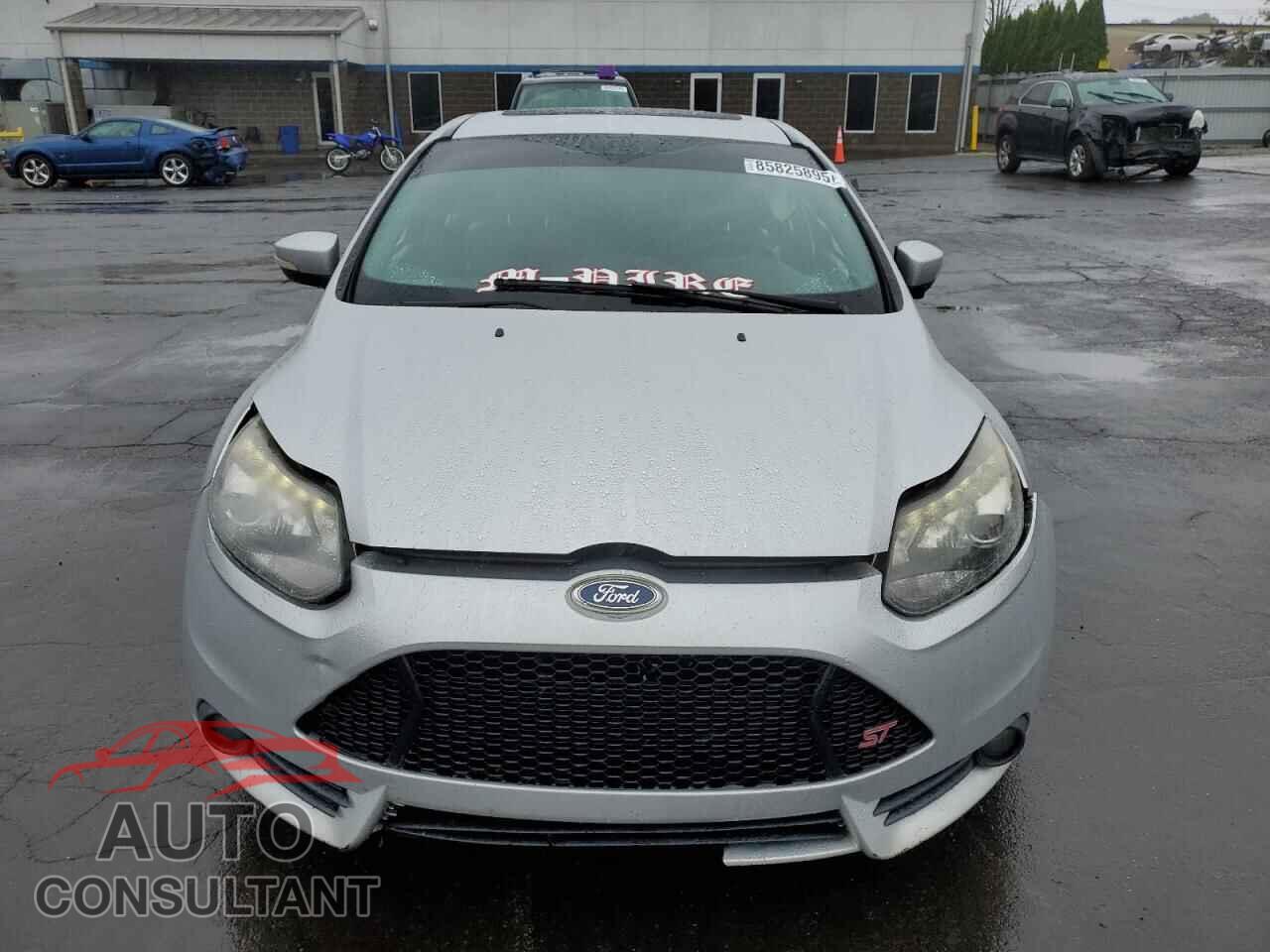 FORD FOCUS 2014 - 1FADP3L90EL125679