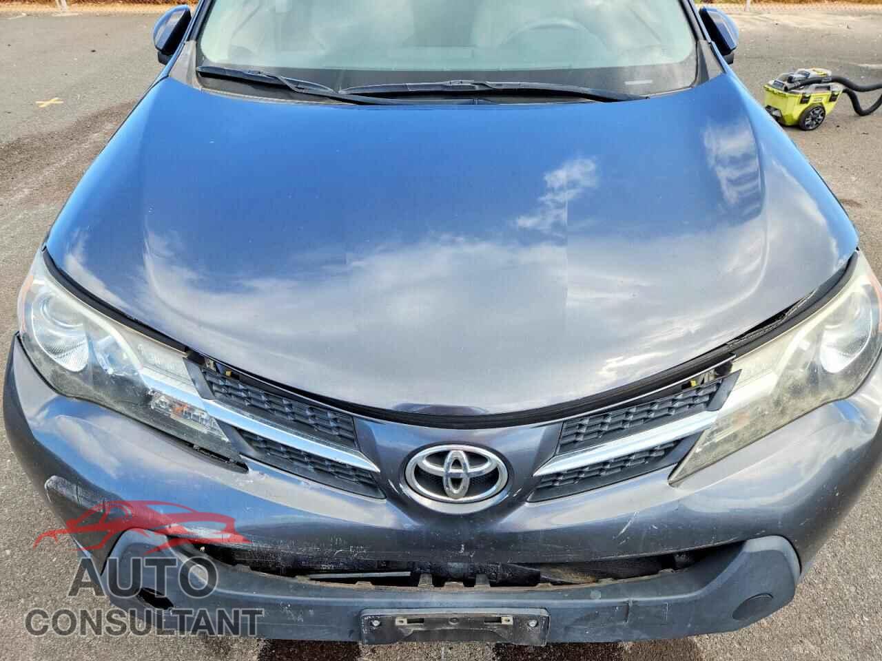 TOYOTA RAV4 2013 - JTMWFREV1DD009581