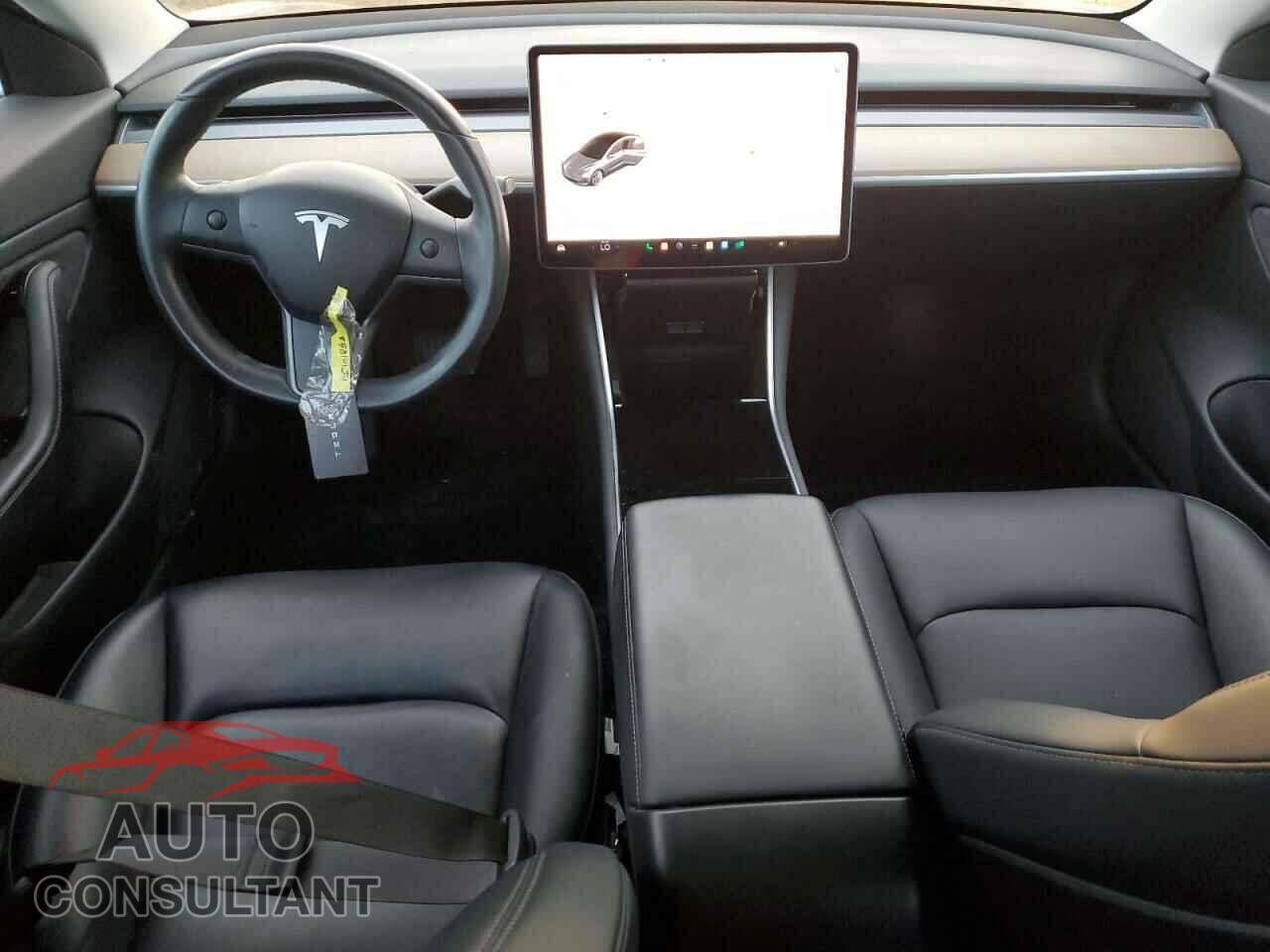 TESLA MODEL 3 2018 - 5YJ3E1EB7JF090751
