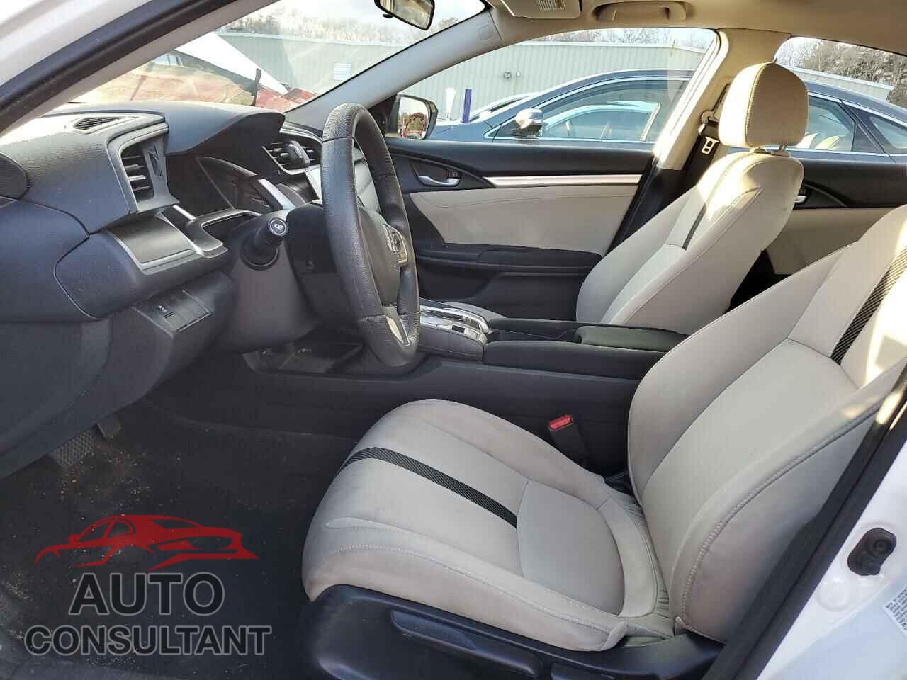 HONDA CIVIC 2017 - 19XFC2F70HE020012