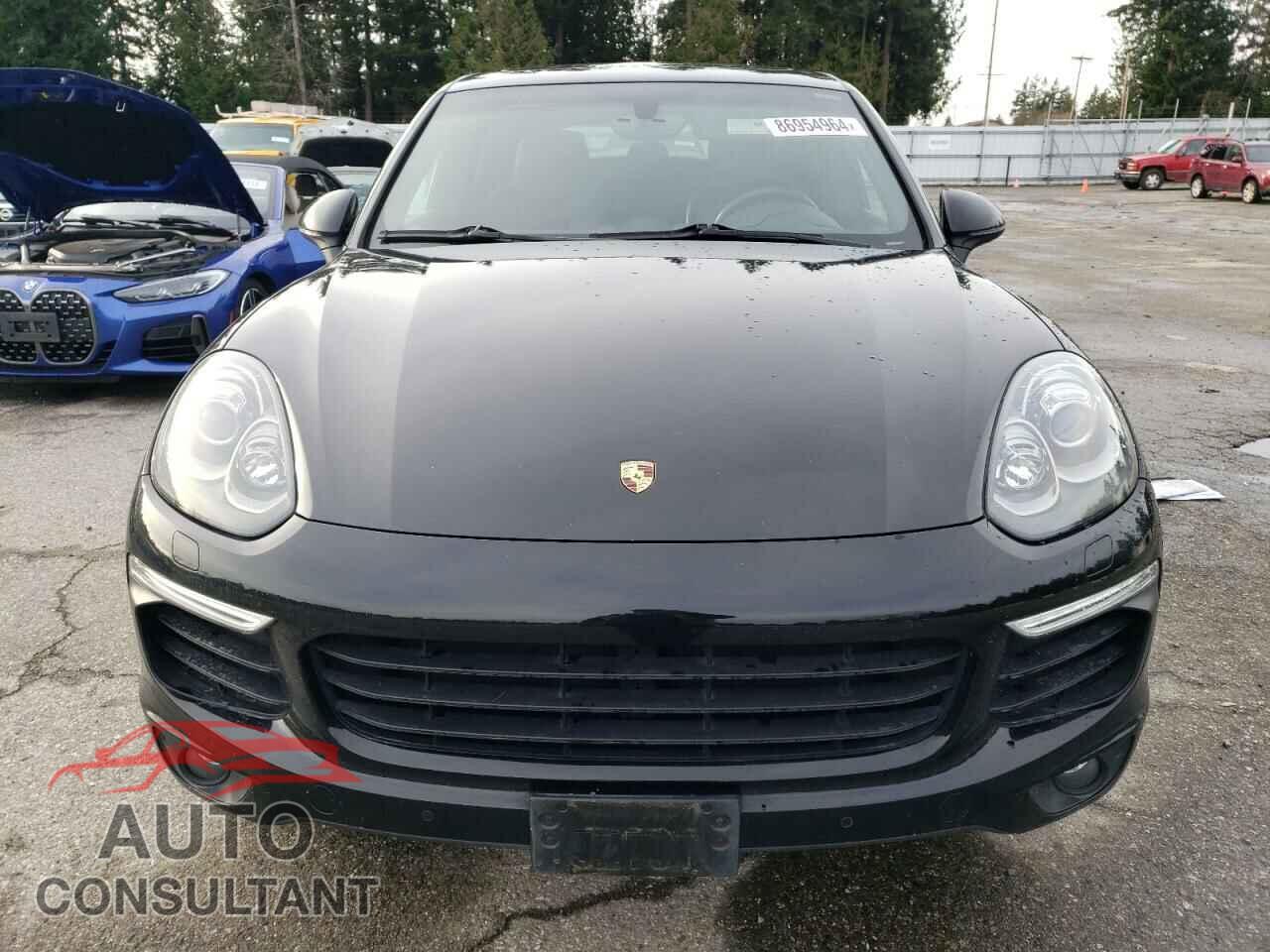 PORSCHE CAYENNE 2018 - WP1AA2A2XJKA01397