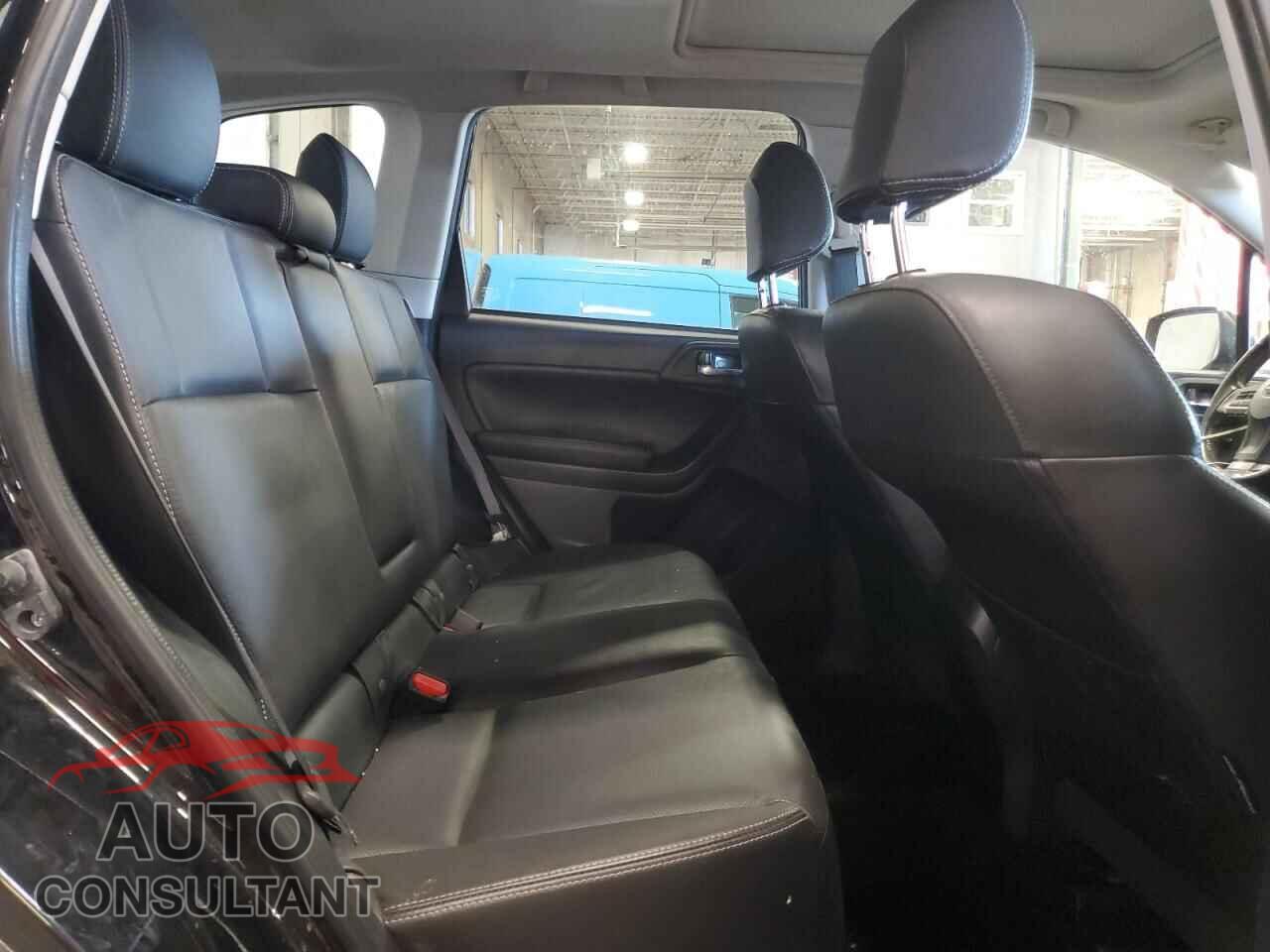 SUBARU FORESTER 2015 - JF2SJAUC5FH538382