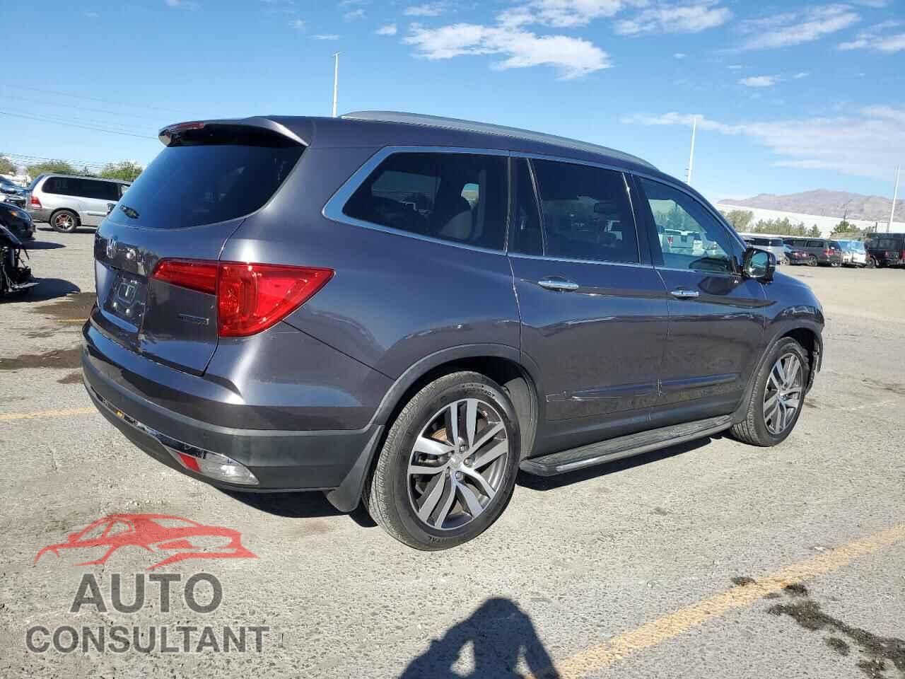HONDA PILOT 2017 - 5FNYF5H96HB003659