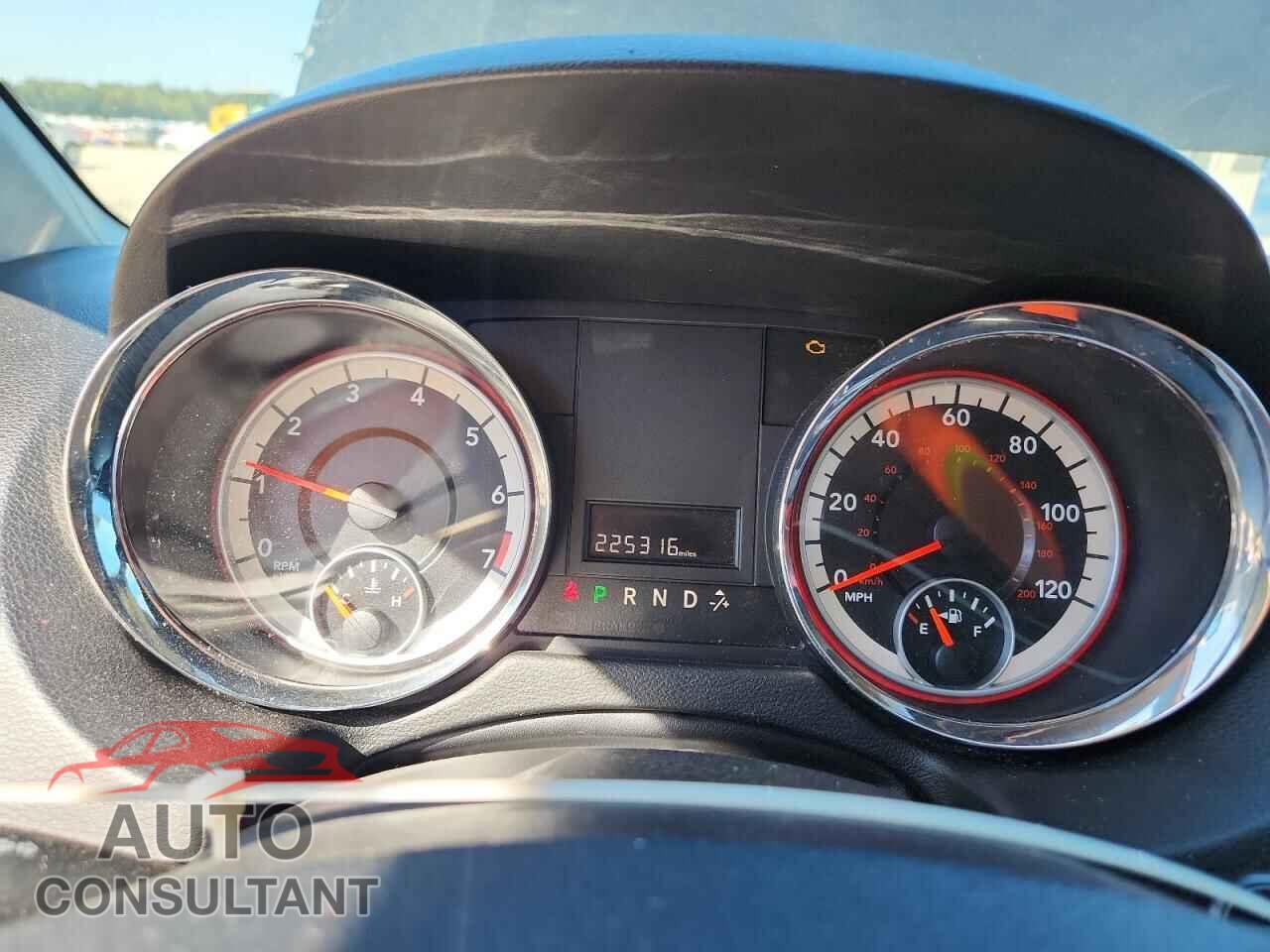 DODGE CARAVAN 2013 - 2C4RDGBG2DR608029