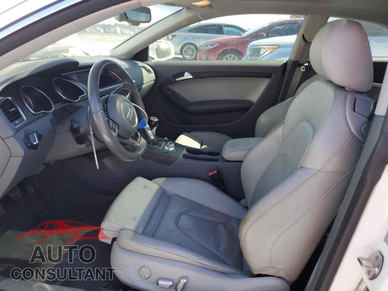 AUDI A5 2013 - WAURFAFR3DA042208