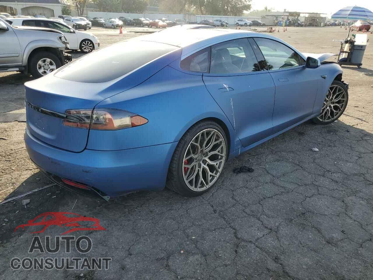 TESLA MODEL S 2017 - 5YJSA1E47HF216304