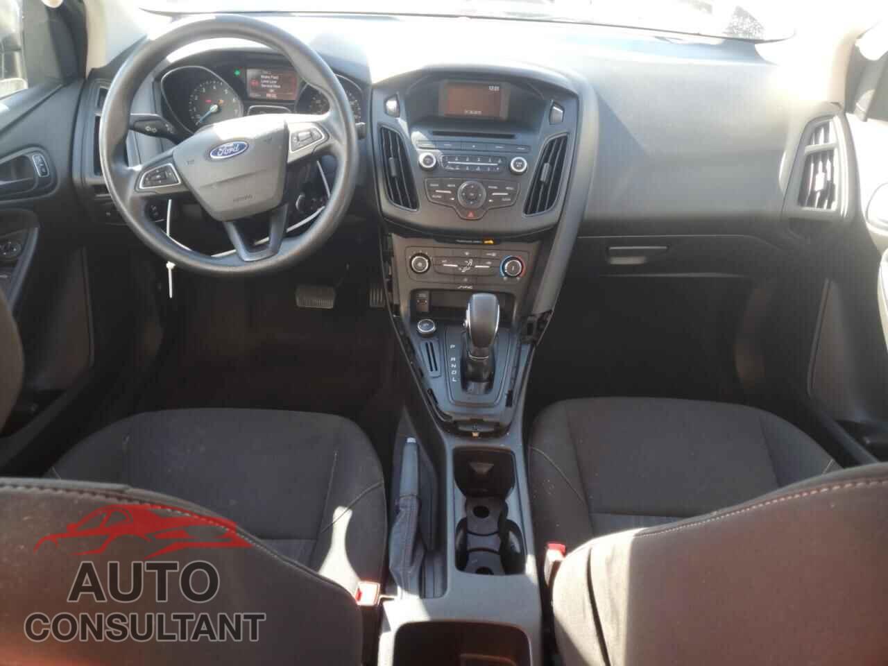 FORD FOCUS 2016 - 1FADP3E2XGL285166