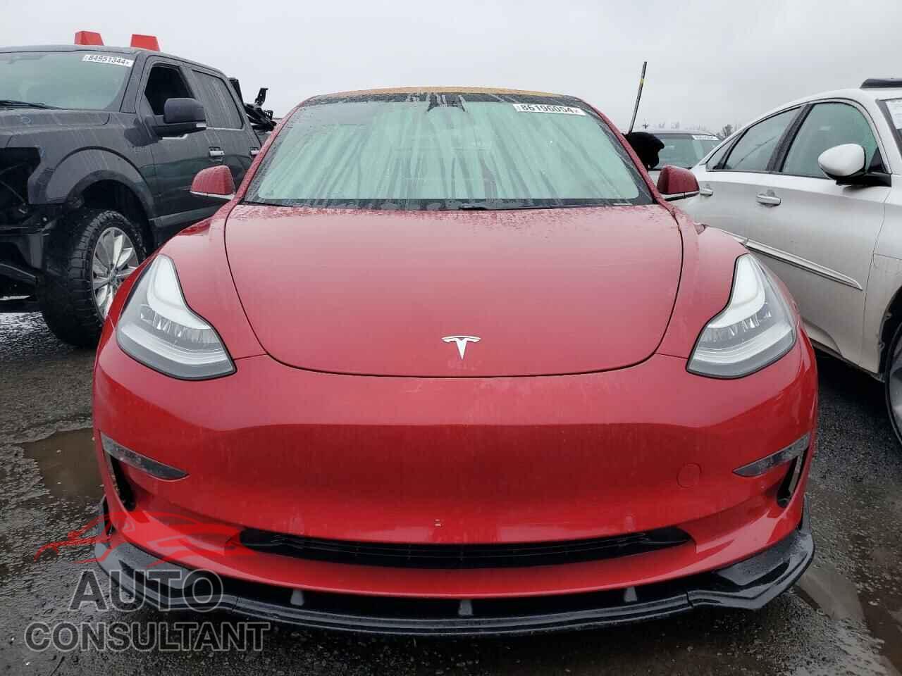 TESLA MODEL 3 2018 - 5YJ3E1EB5JF065475