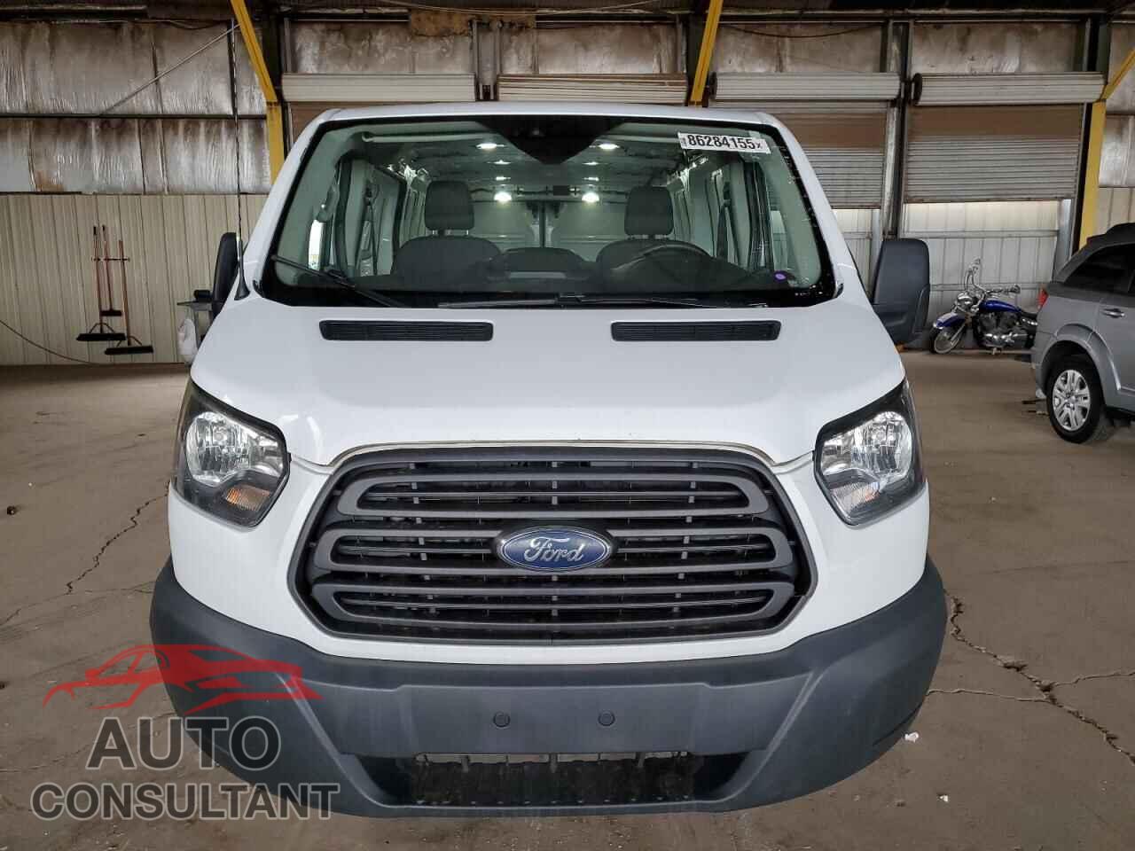 FORD TRANSIT 2018 - 1FTYE2YM8JKB55019