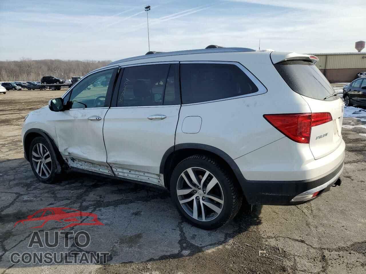 HONDA PILOT 2017 - 5FNYF6H97HB004096
