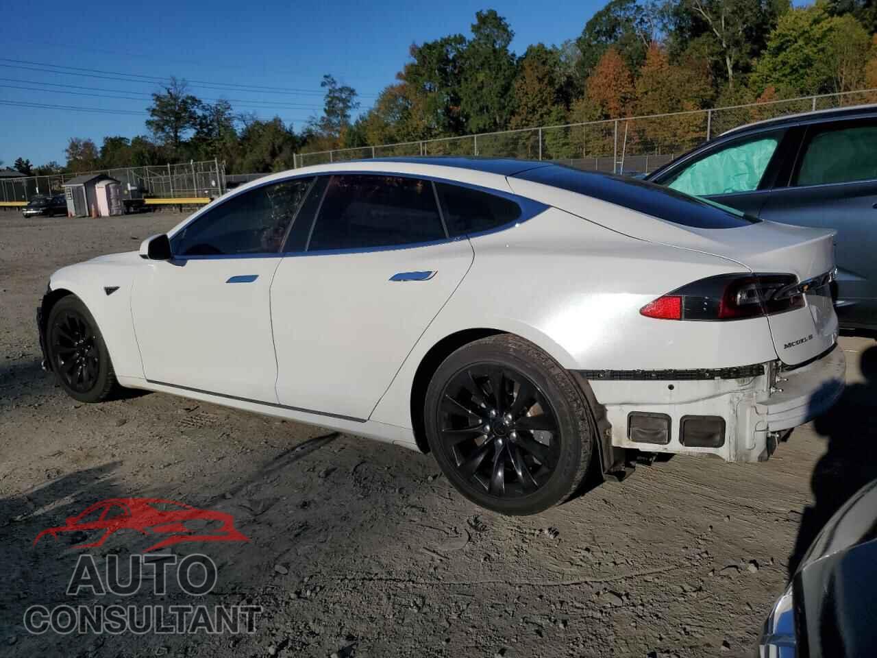 TESLA MODEL S 2017 - 5YJSA1E18HF209285