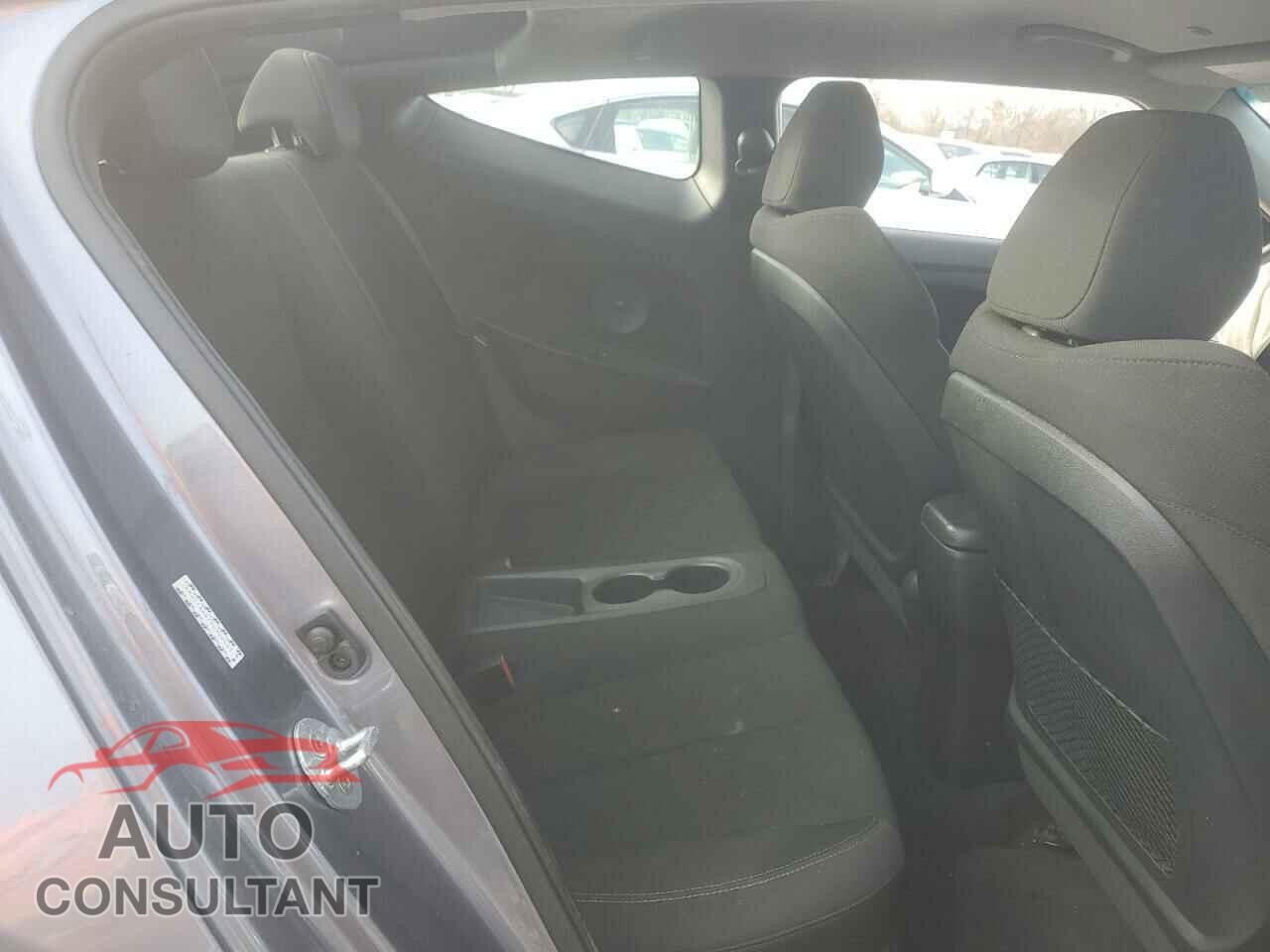 HYUNDAI VELOSTER 2017 - KMHTC6AD7HU306461