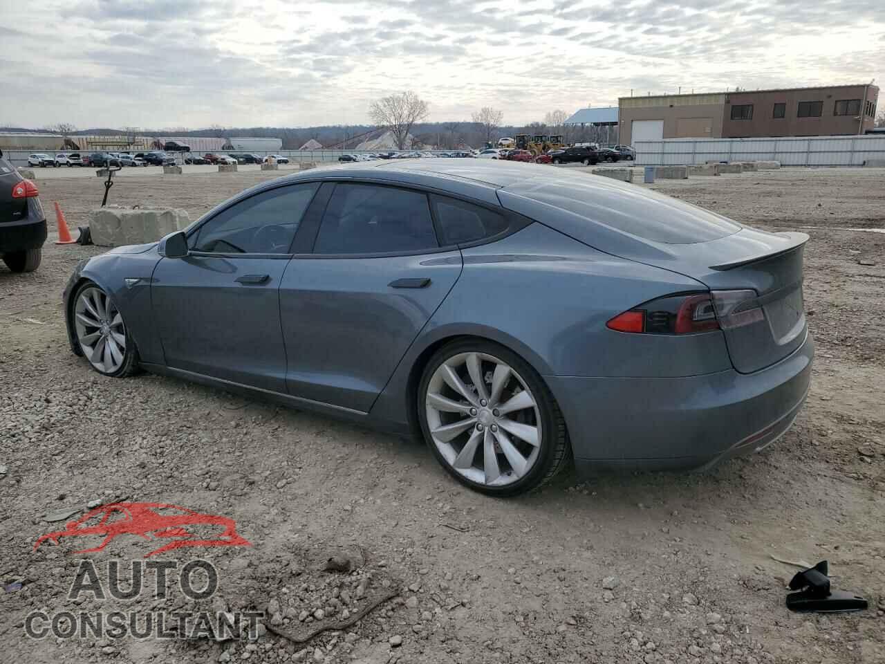 TESLA MODEL S 2013 - 5YJSA1CP1DFP04154