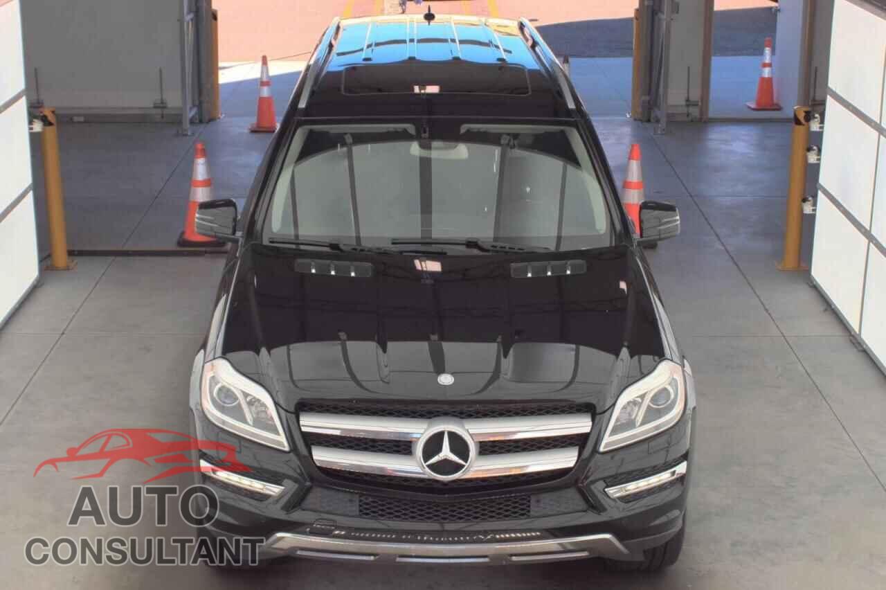 MERCEDES-BENZ GL-CLASS 2015 - 4JGDF2EE2FA496384
