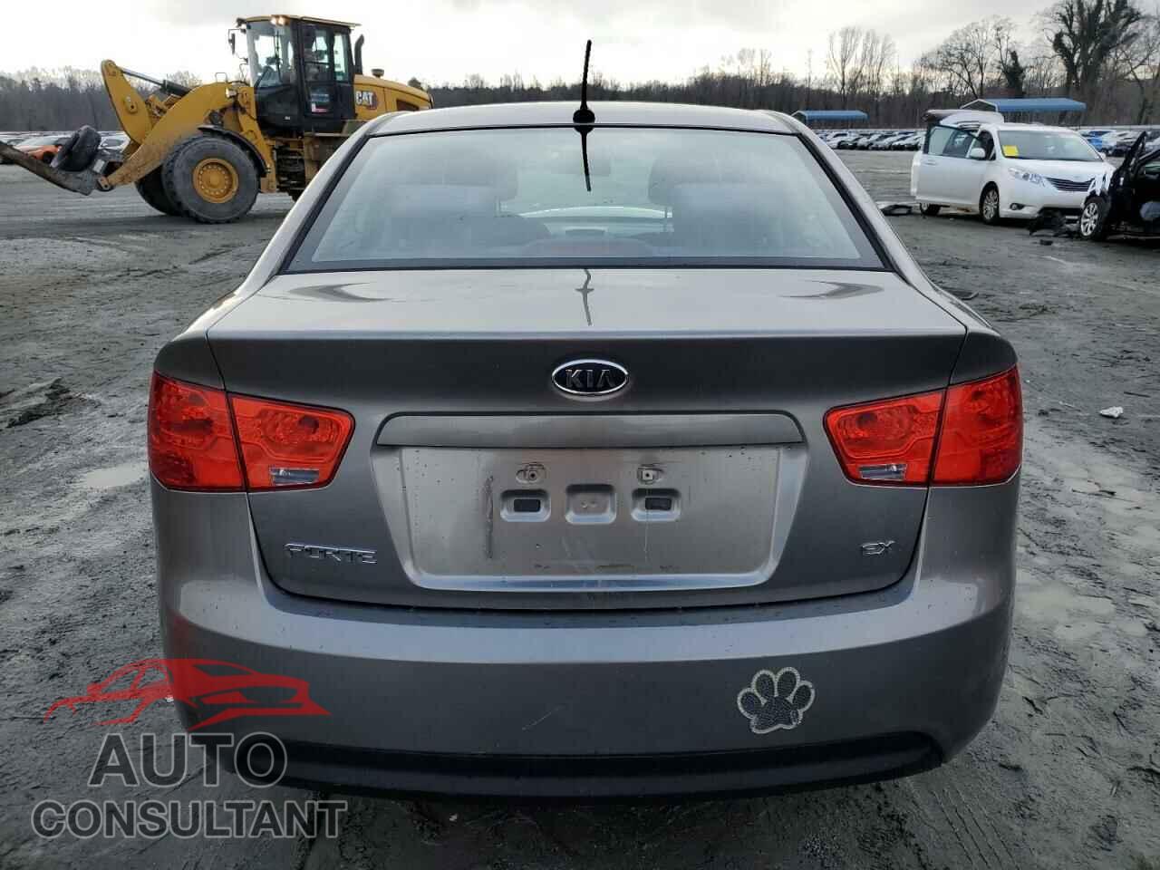 KIA FORTE 2012 - KNAFU4A21C5580384