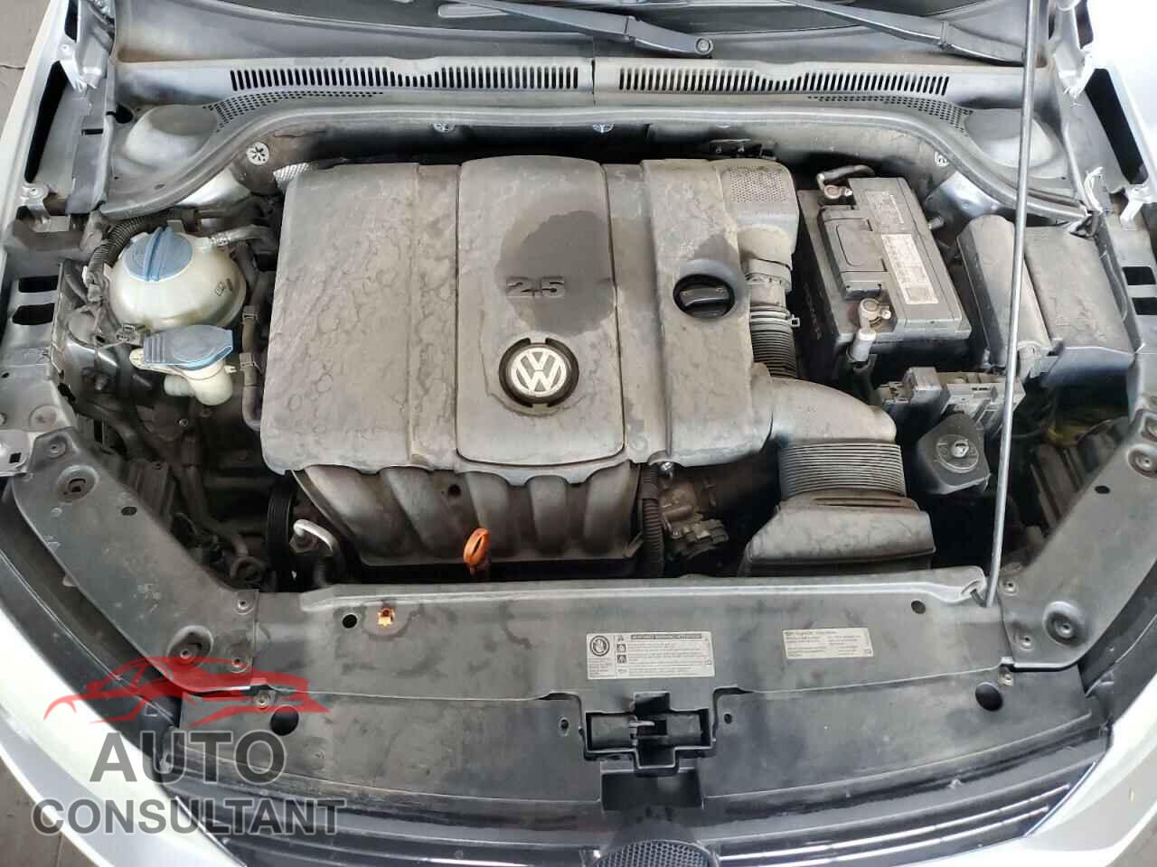 VOLKSWAGEN JETTA 2012 - 3VWDP7AJ9CM107706