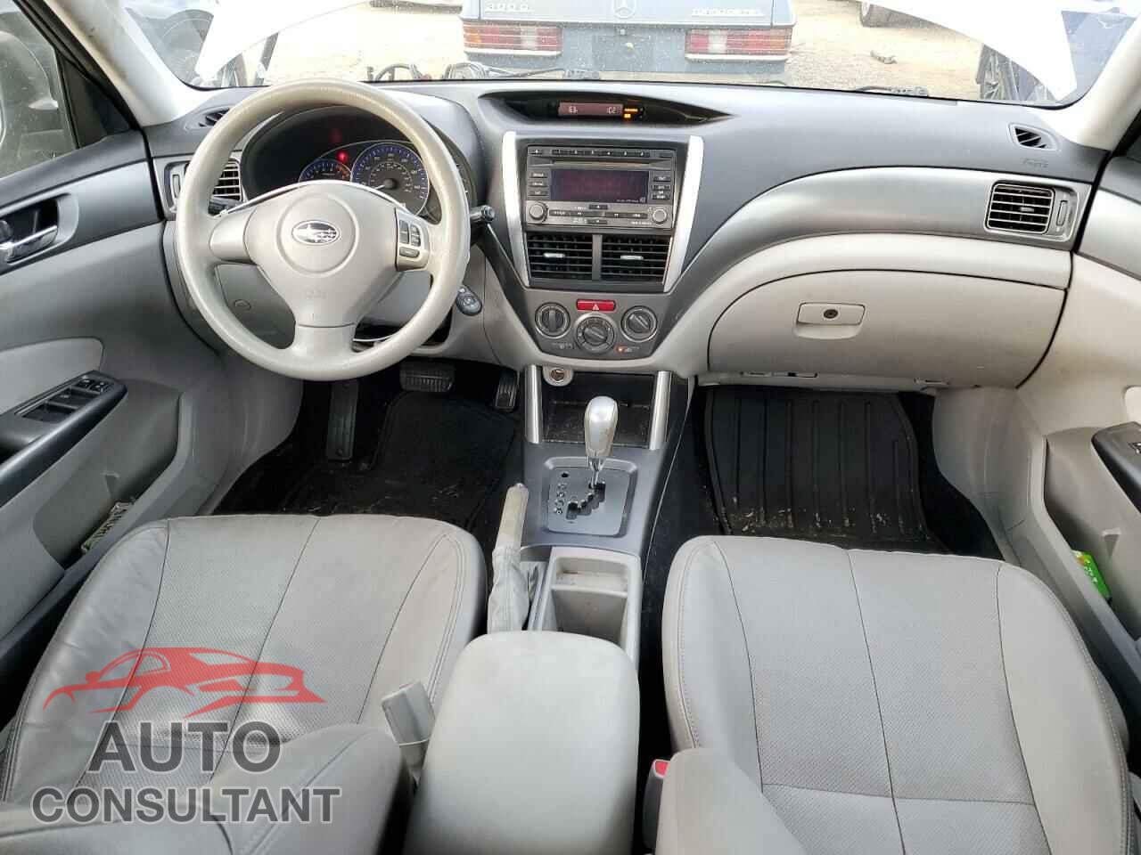 SUBARU FORESTER 2011 - JF2SHABC3BH727069