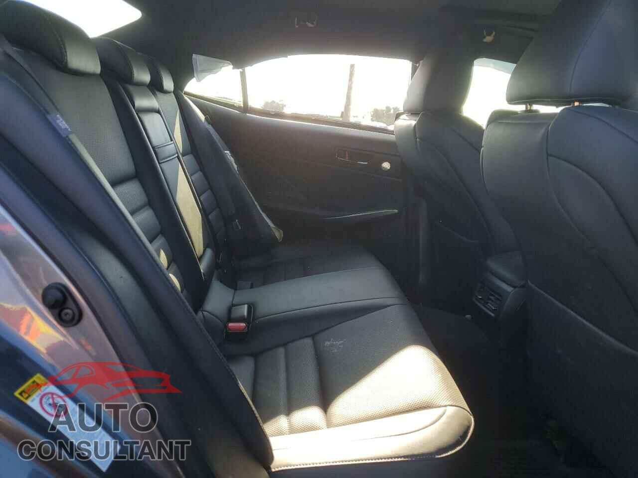 LEXUS IS 2016 - JTHCE1D25G5011846
