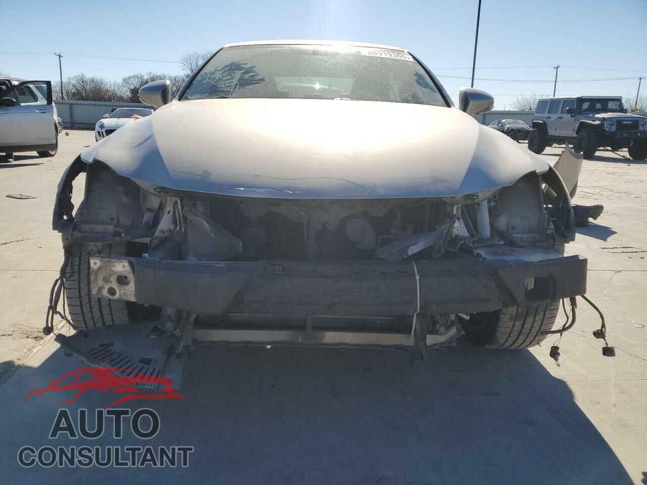 LEXUS IS 2014 - JTHBF1D25E5019676