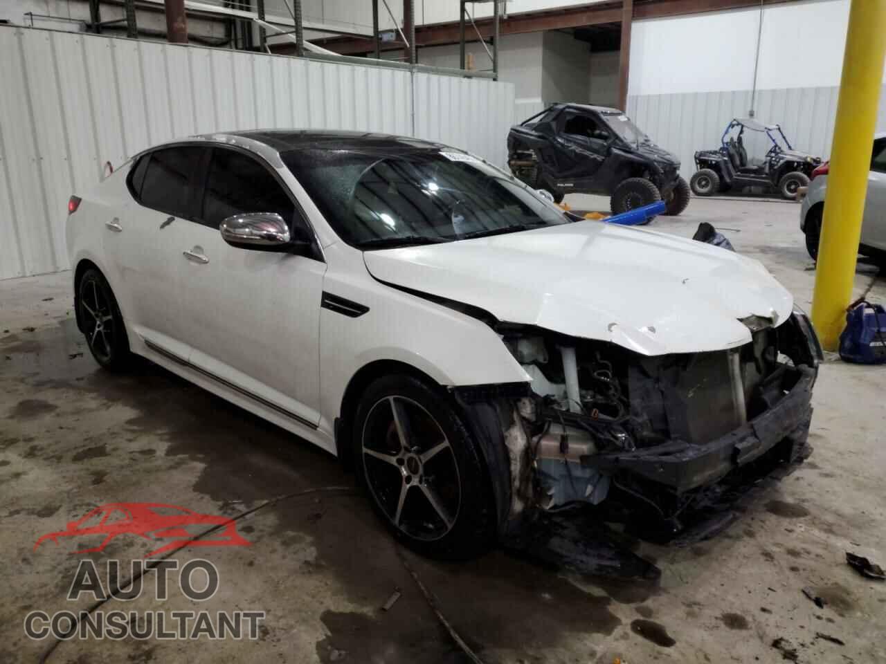 KIA OPTIMA 2013 - 5XXGR4A63DG213978