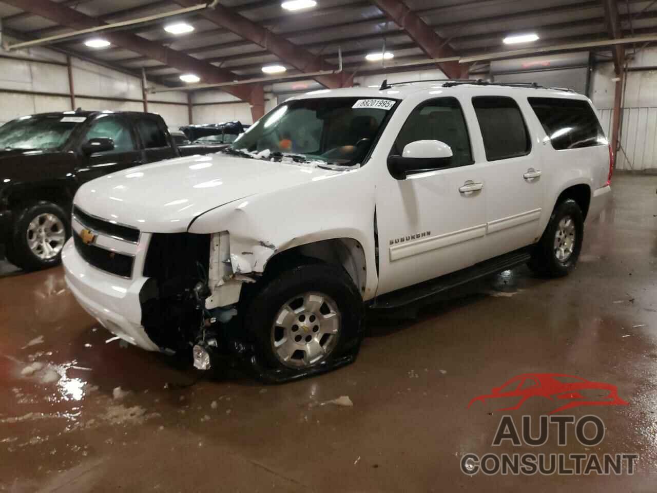 CHEVROLET SUBURBAN 2013 - 1GNSKJE7XDR116765