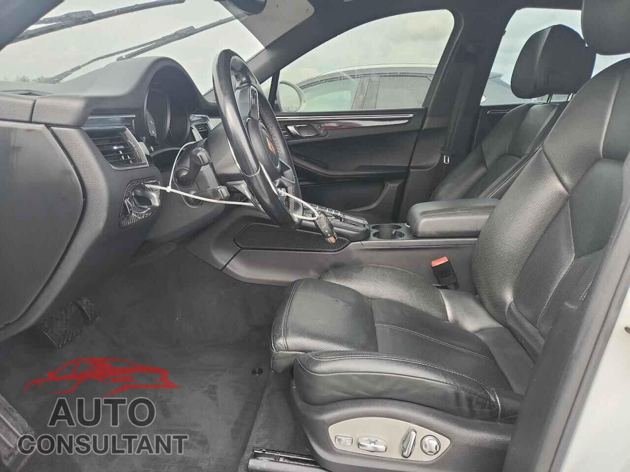 PORSCHE MACAN 2018 - WP1AB2A58JLB32118
