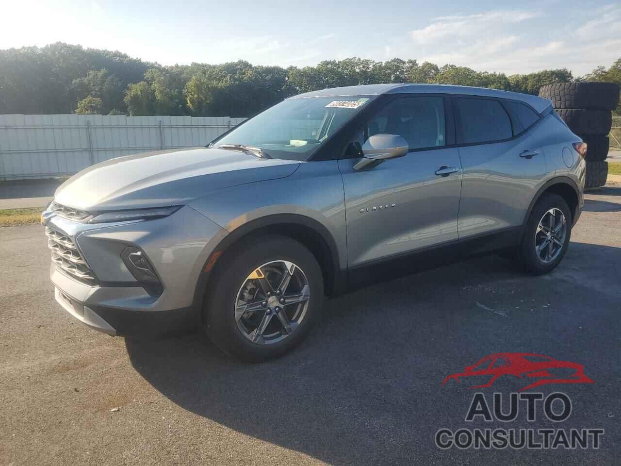 CHEVROLET BLAZER 2025 - 3GNKBCR40SS221675